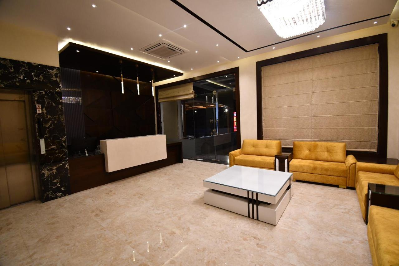 Hotel Ramaya Inn Raiwala Exterior photo