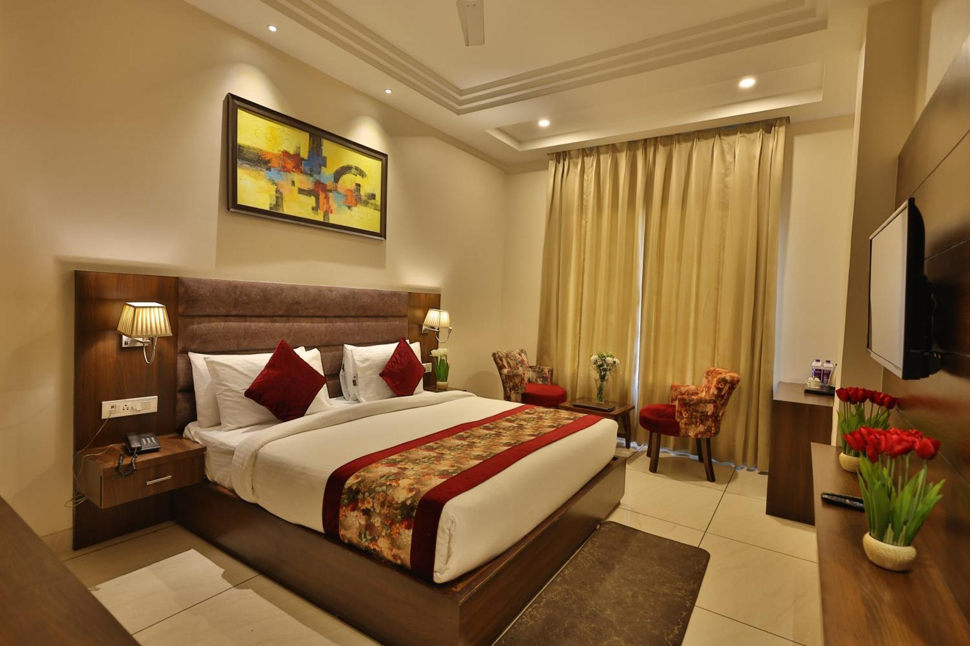 Hotel Ramaya Inn Raiwala Exterior photo