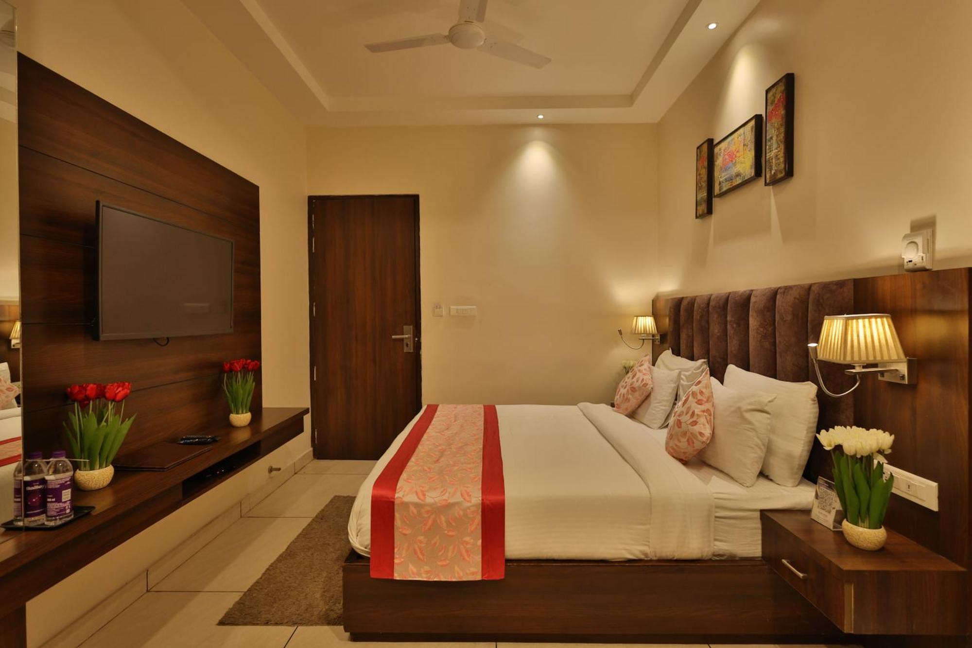 Hotel Ramaya Inn Raiwala Exterior photo